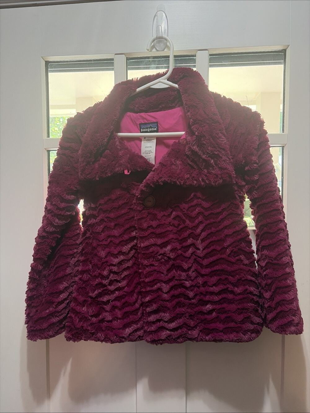 Patagonia Girls Youth Pelage Jacket Magenta Faux Fur Jacket Coat Sz 10 EUC